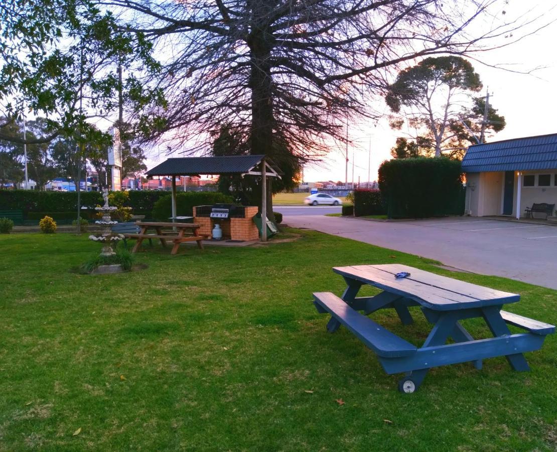 City Park Motel And Apartments Wagga Wagga Exterior foto